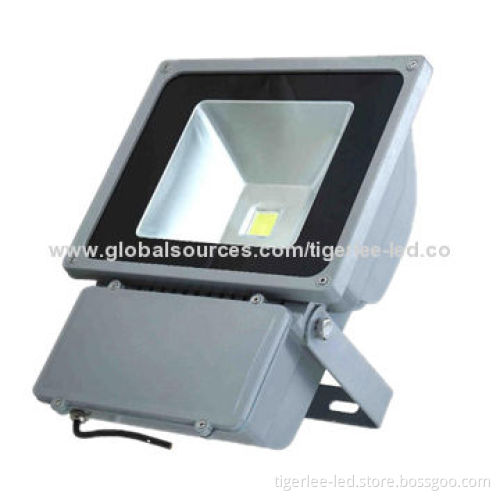 70W LED flood light with 3-year warranty, CE, RoHS approvals, IP65 waterproof, 50,000 lifespan